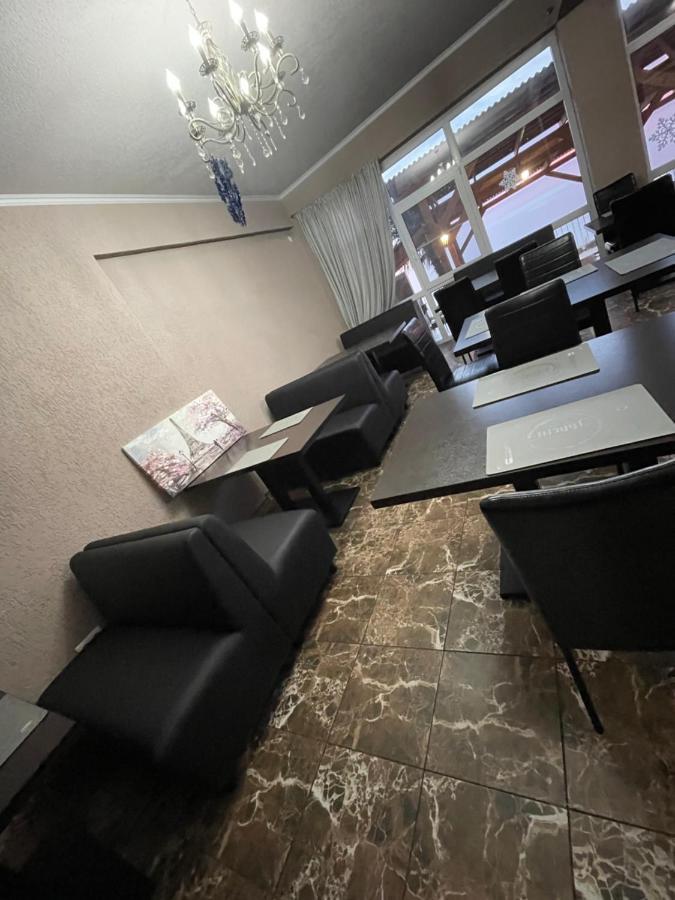 Astan Hotel Гагра Екстериор снимка