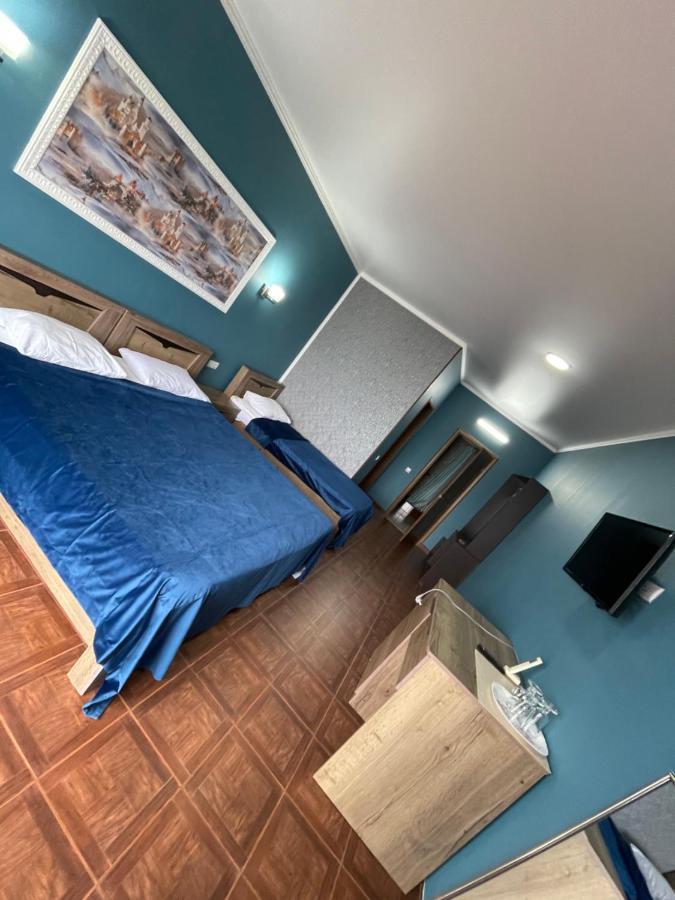 Astan Hotel Гагра Екстериор снимка