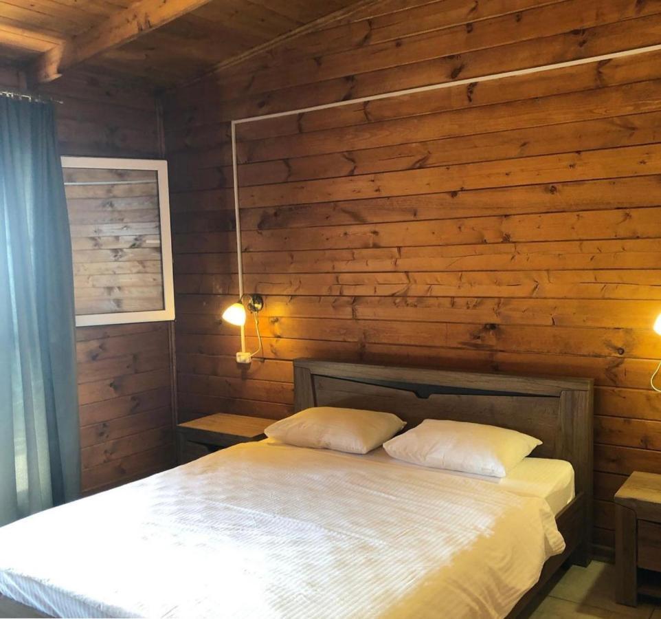 Astan Hotel Гагра Екстериор снимка